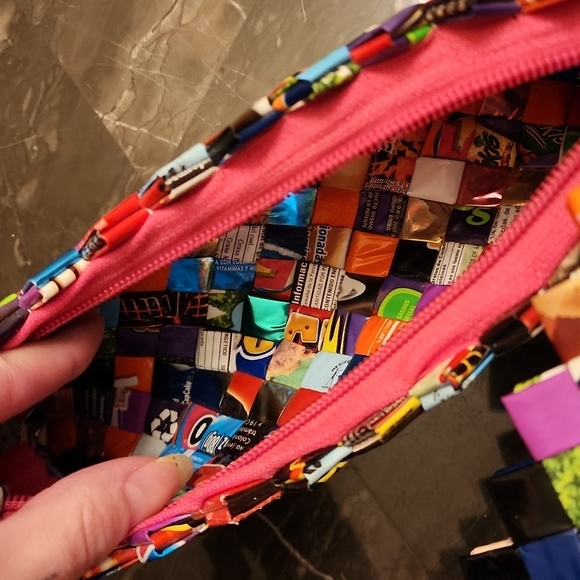 Candy wrapper purse - Picture 2 of 2